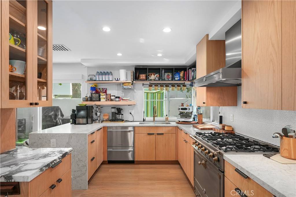 Newport Beach, CA 92660,453 Vista Trucha