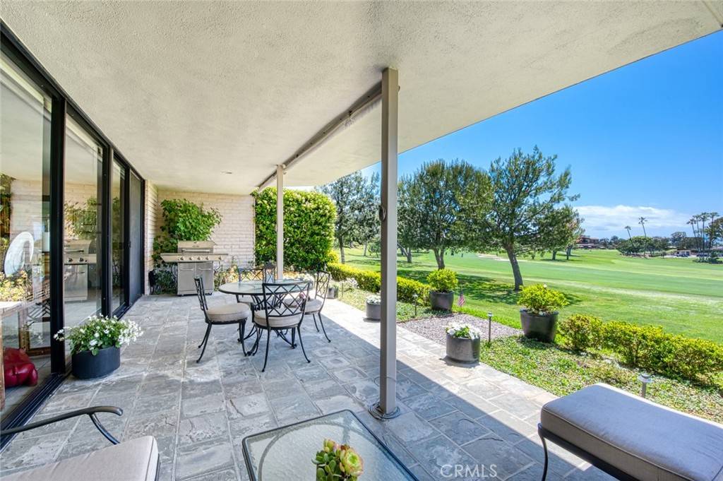 Newport Beach, CA 92660,1057 Granville DR