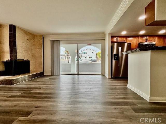 Newport Beach, CA 92661,902 W BALBOA BLVD #B