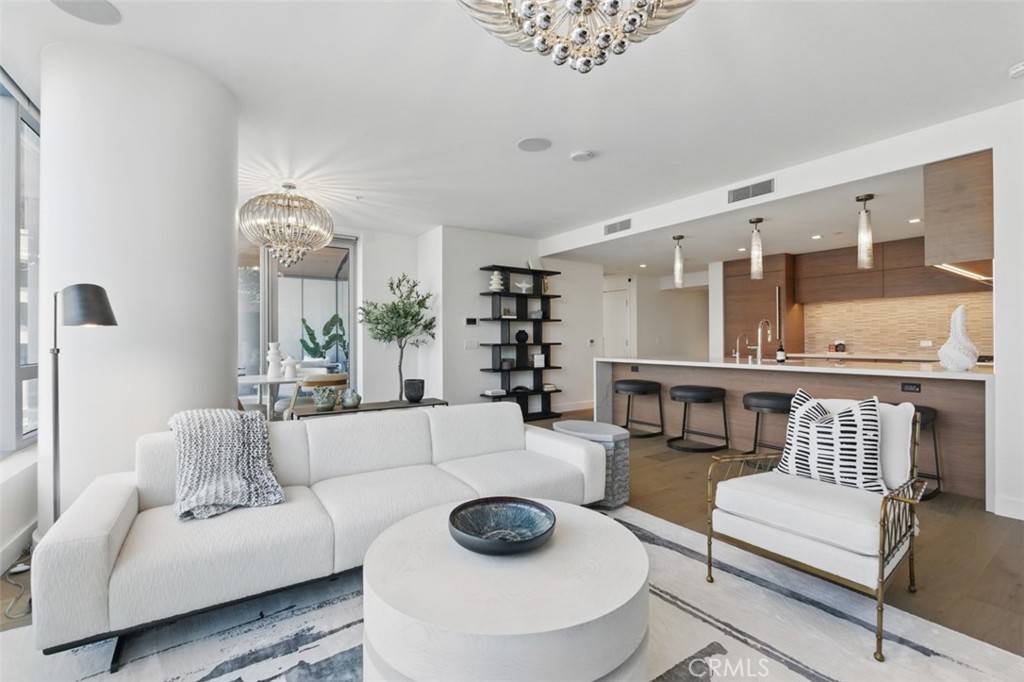 San Diego, CA 92101,888 W E ST #505