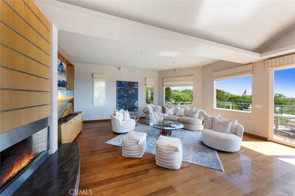 Newport Beach, CA 92660,3 Harbor Ridge DR
