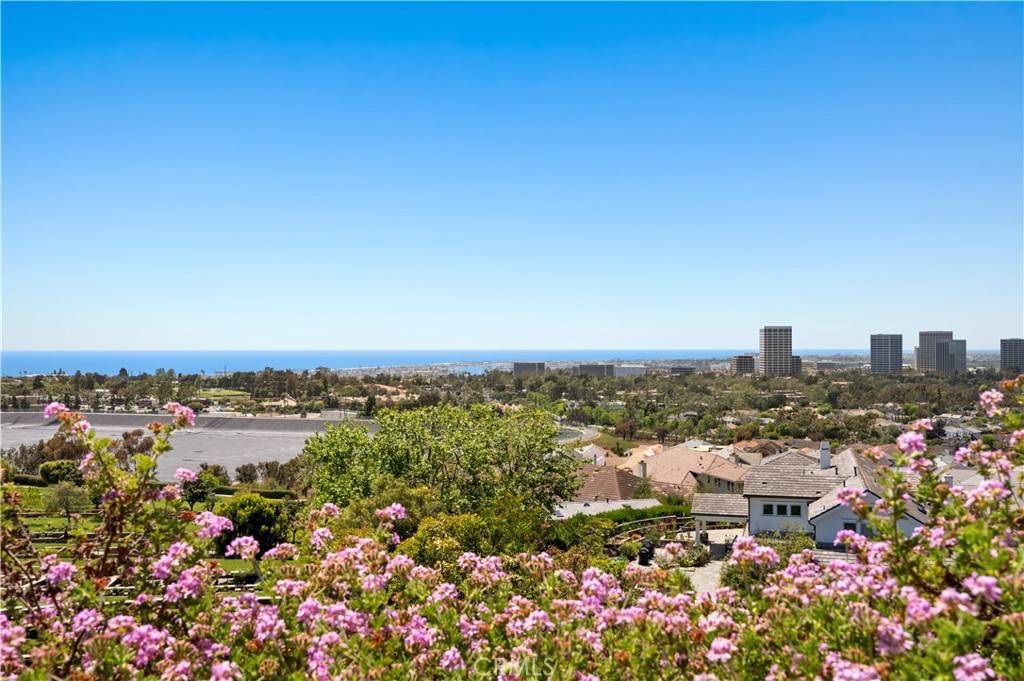 Corona Del Mar, CA 92625,31 Carmel Bay DR