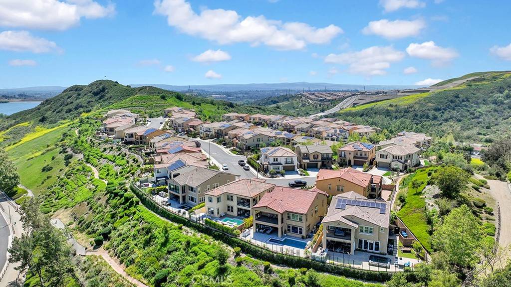 Mission Viejo, CA 92692,15 Cielo Azul