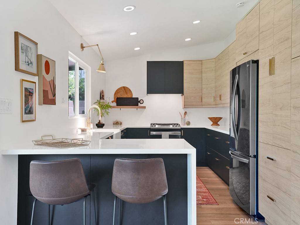 Santa Ana, CA 92707,2622 Park DR
