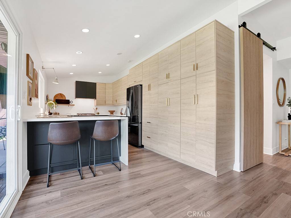 Santa Ana, CA 92707,2622 Park DR