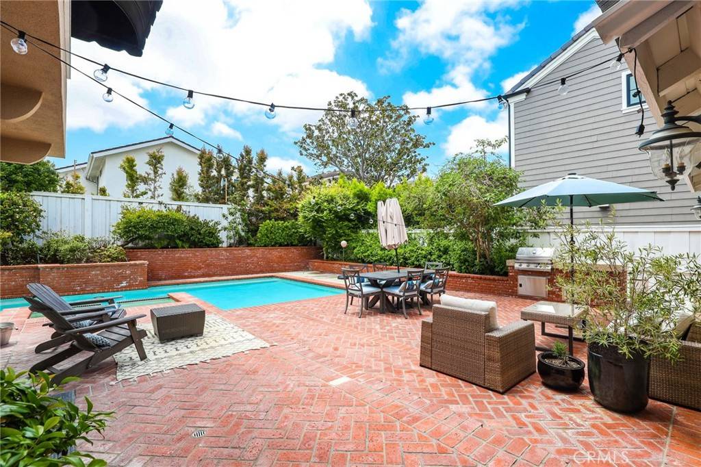 Newport Beach, CA 92660,1827 Port Charles PL