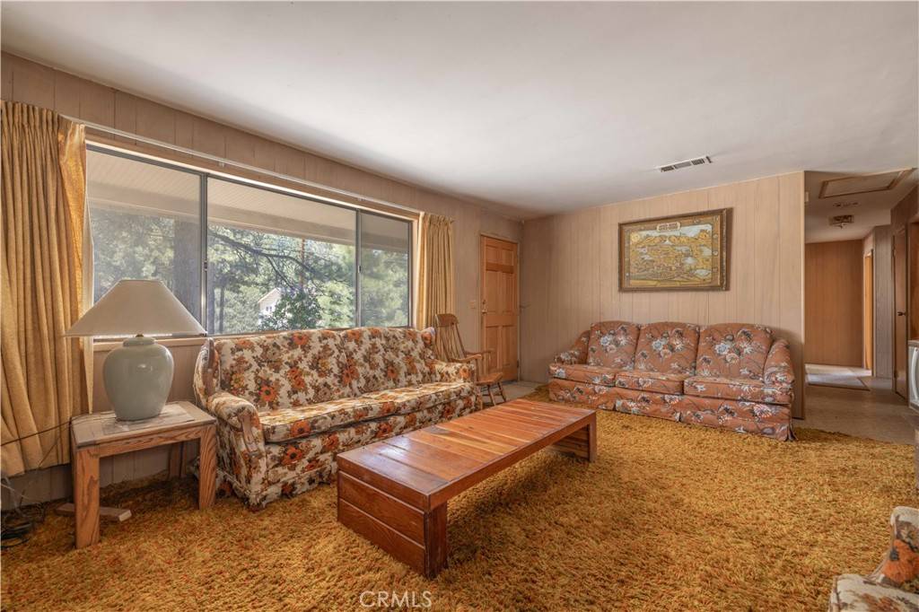 Big Bear City, CA 92314,304 Greenspot BLVD