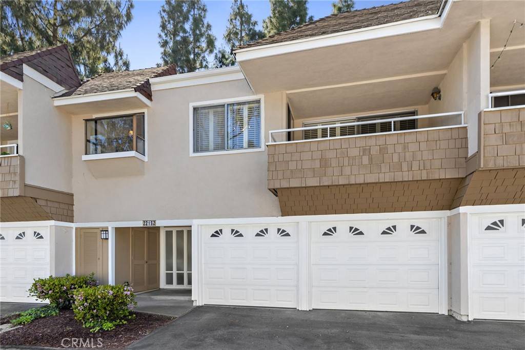 Laguna Hills, CA 92653,22152 Caminito Vino