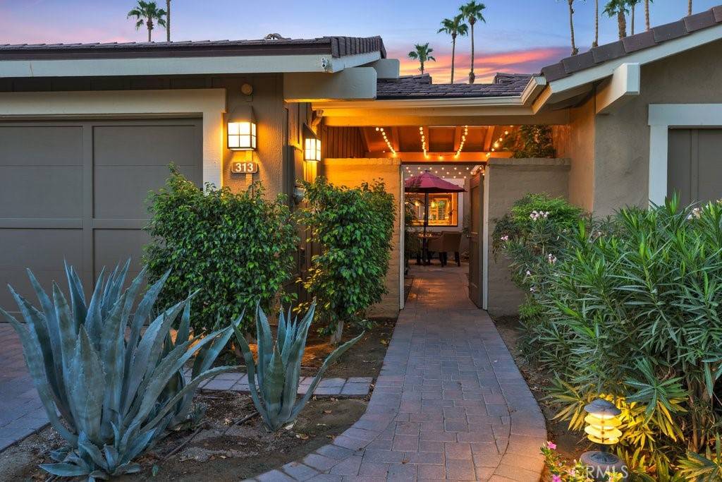 Palm Desert, CA 92211,313 Appaloosa WAY