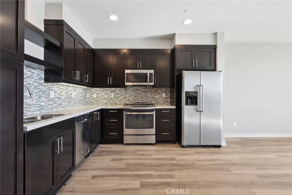 Costa Mesa, CA 92627,639 Channel WAY