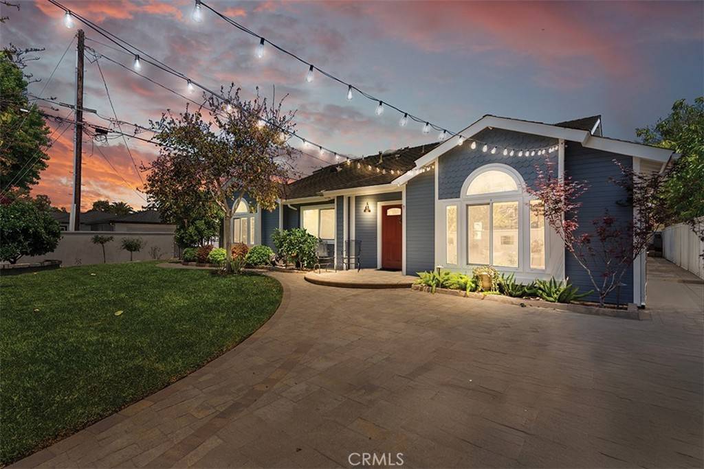 Costa Mesa, CA 92627,1890 Orange Avenue