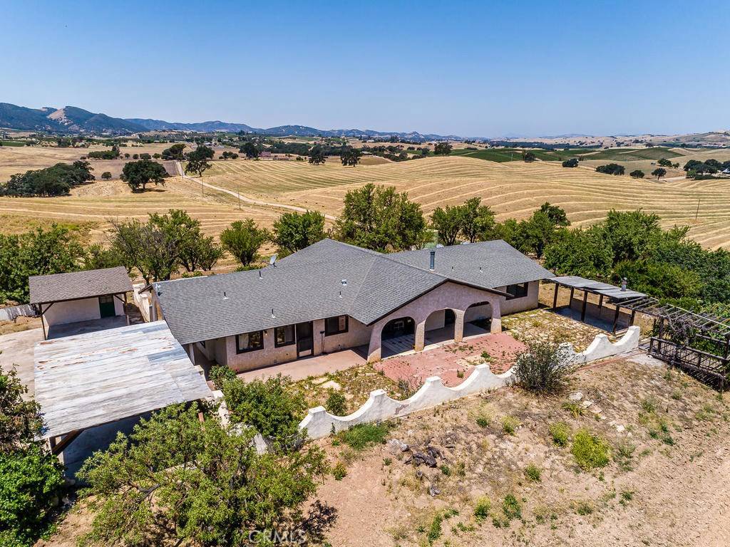 Paso Robles, CA 93446,973 Exline RD