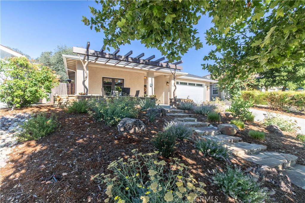 Paso Robles, CA 93446,2025 Olive ST