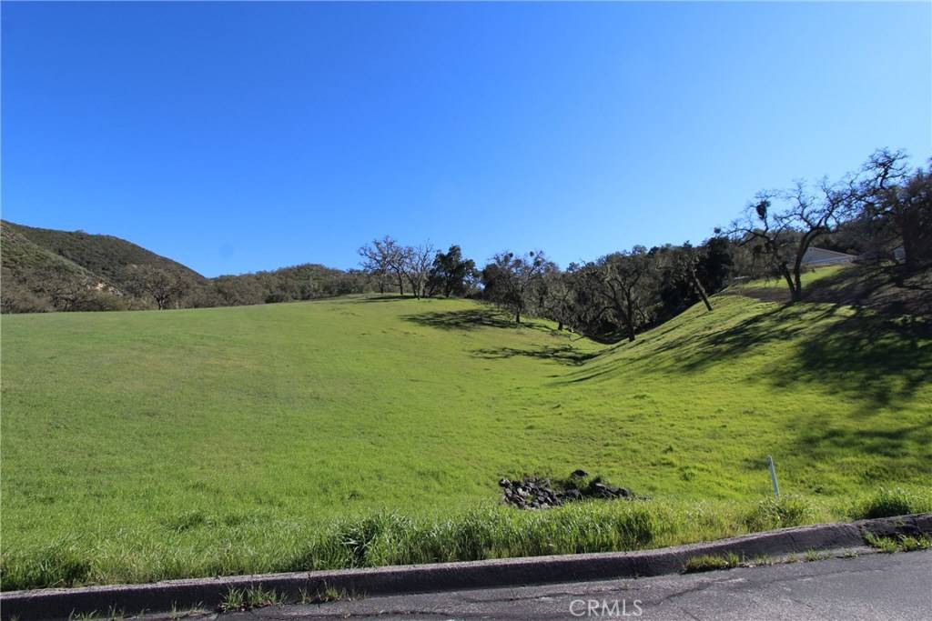 Paso Robles, CA 93446,9930 Sunfish CIR