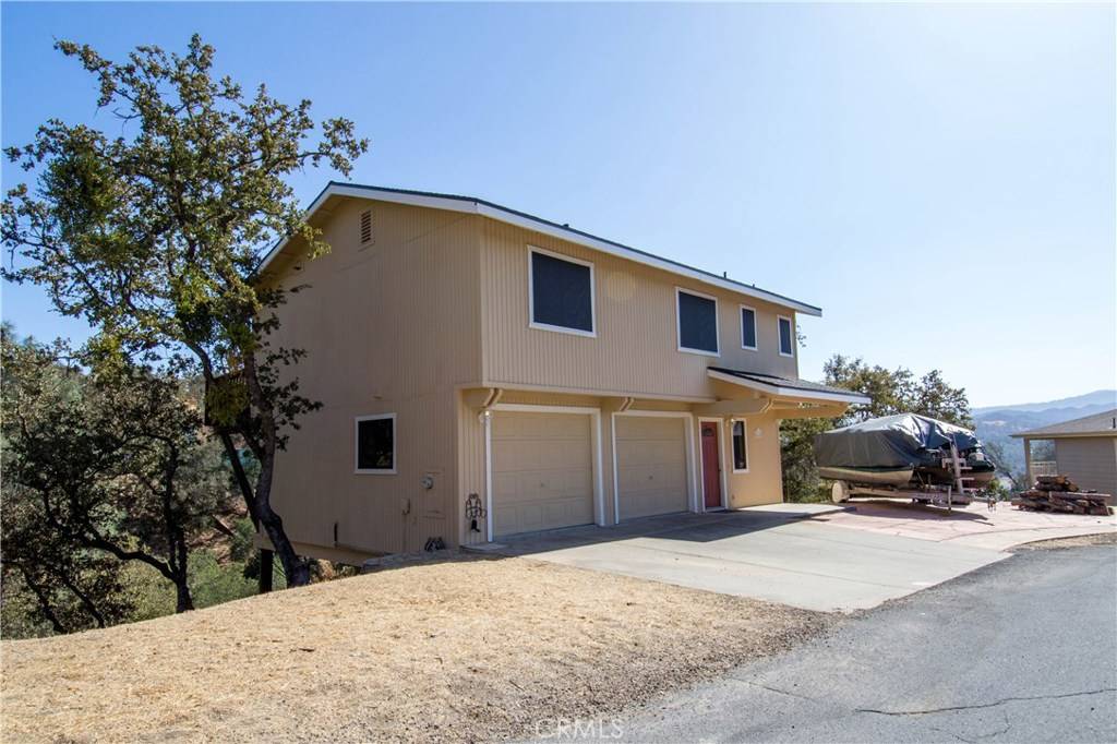 Bradley, CA 93426,2370 Rough RD