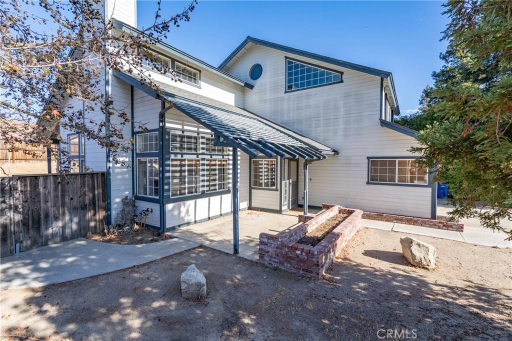 Paso Robles, CA 93446,283 Cheyenne DR