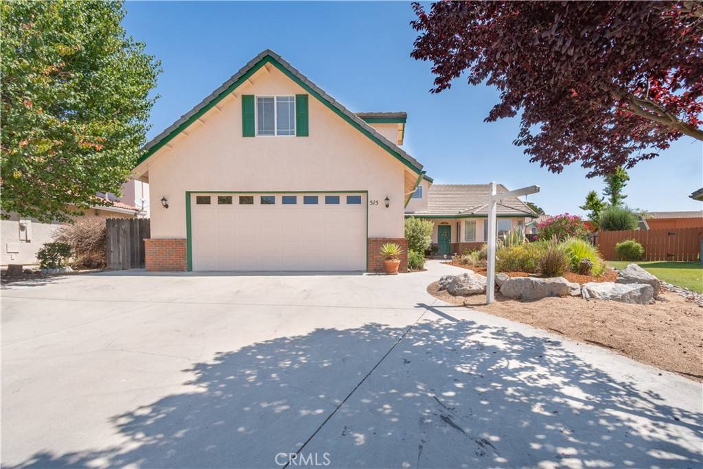 Paso Robles, CA 93446,515 Laurelwood DR