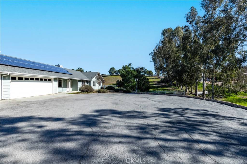 Paso Robles, CA 93446,2190 Pepper Tree WAY