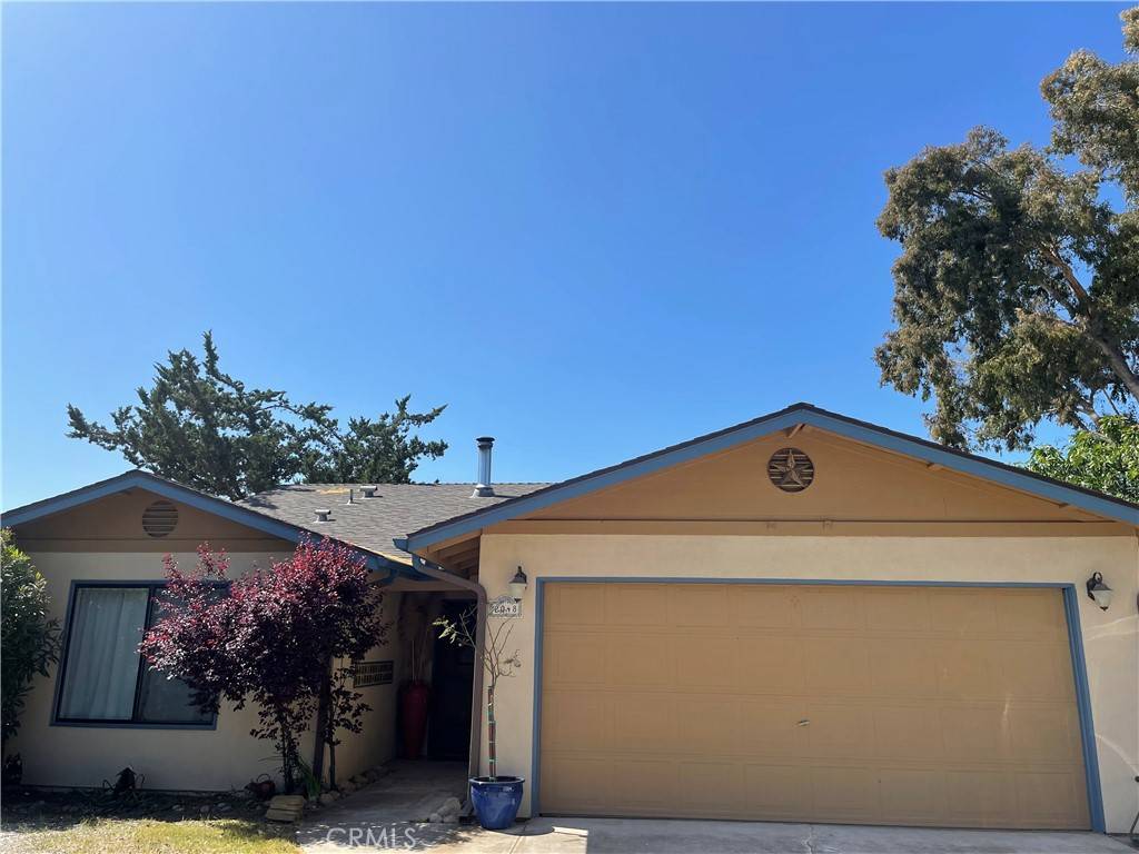 Paso Robles, CA 93446,2048 Green Brook LN