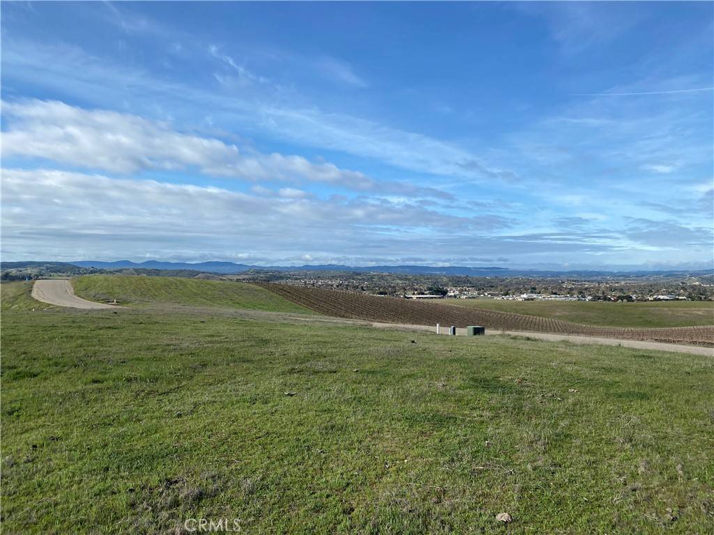 Paso Robles, CA 93446,3520 Michelle CIR