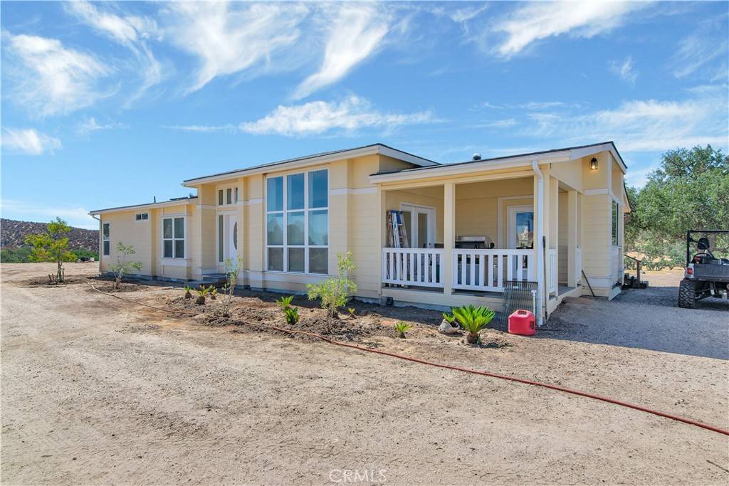 Bradley, CA 93426,77001 Interlake RD