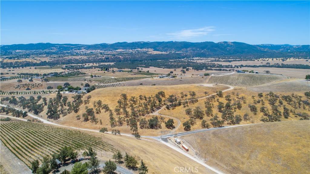 Paso Robles, CA 93446,7560 Nonpariel RD