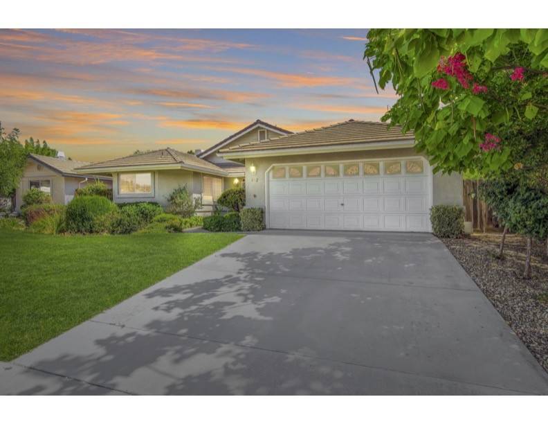 Paso Robles, CA 93446,192 Stonebridge LN