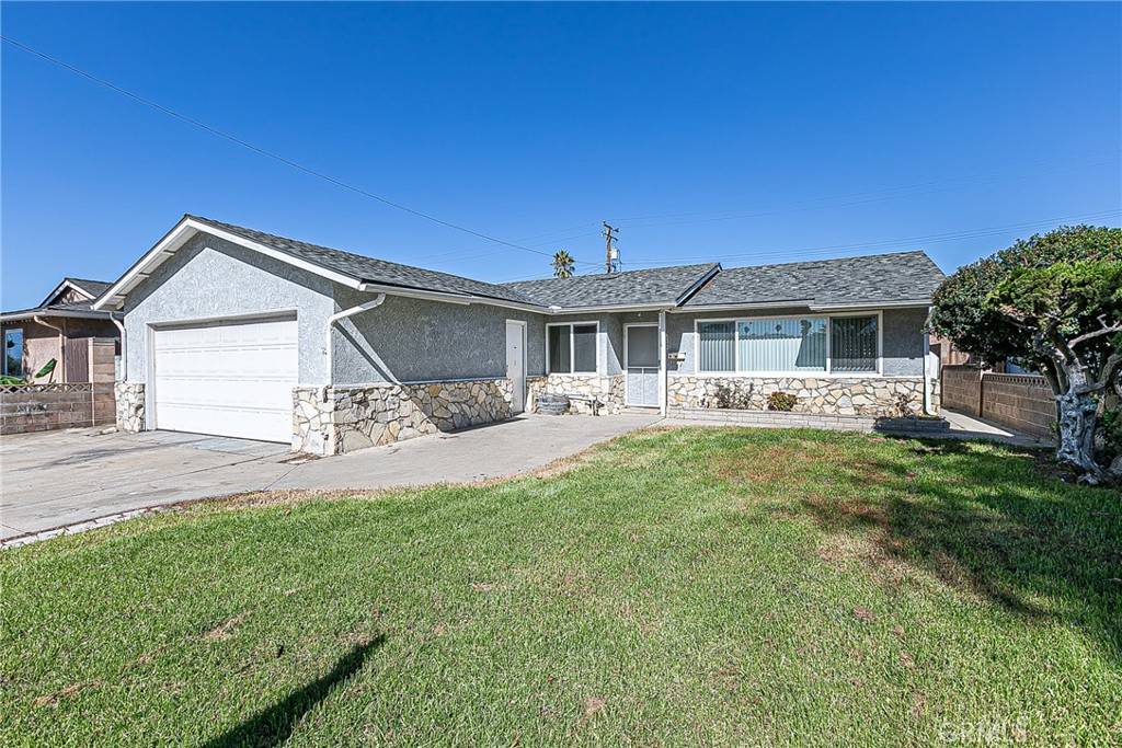 Lompoc, CA 93436,1121 E Oak AVE