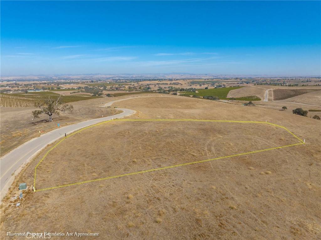 Paso Robles, CA 93446,3520 Michelle CIR