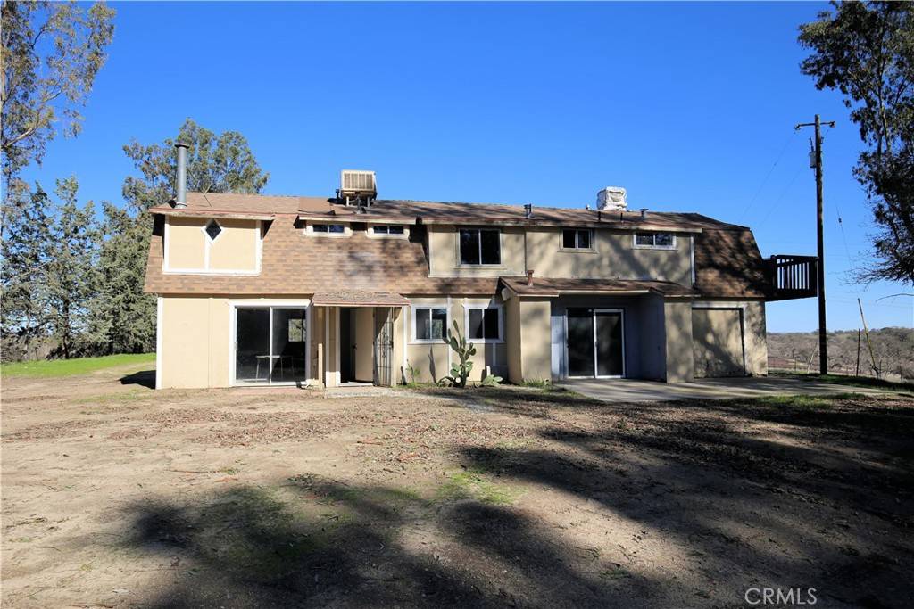 Paso Robles, CA 93446,5220 N River Road