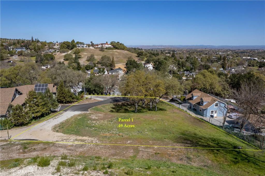 Paso Robles, CA 93446,108 11th ST