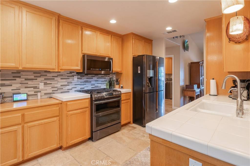 Paso Robles, CA 93446,1599 Stormy WAY