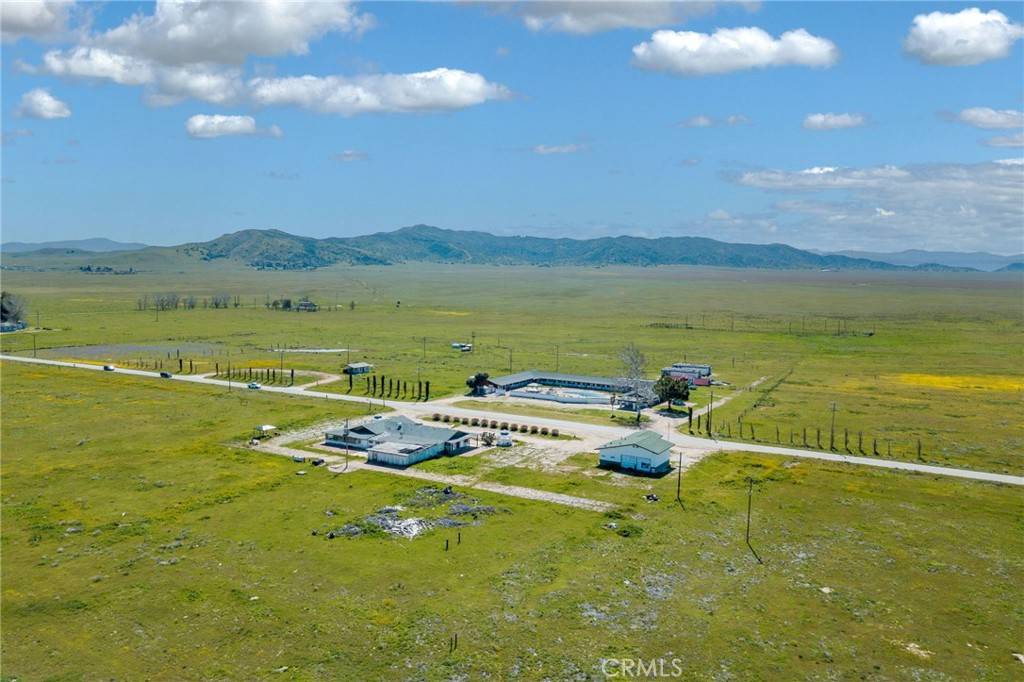 Santa Margarita, CA 93453,12900 Soda Lake RD