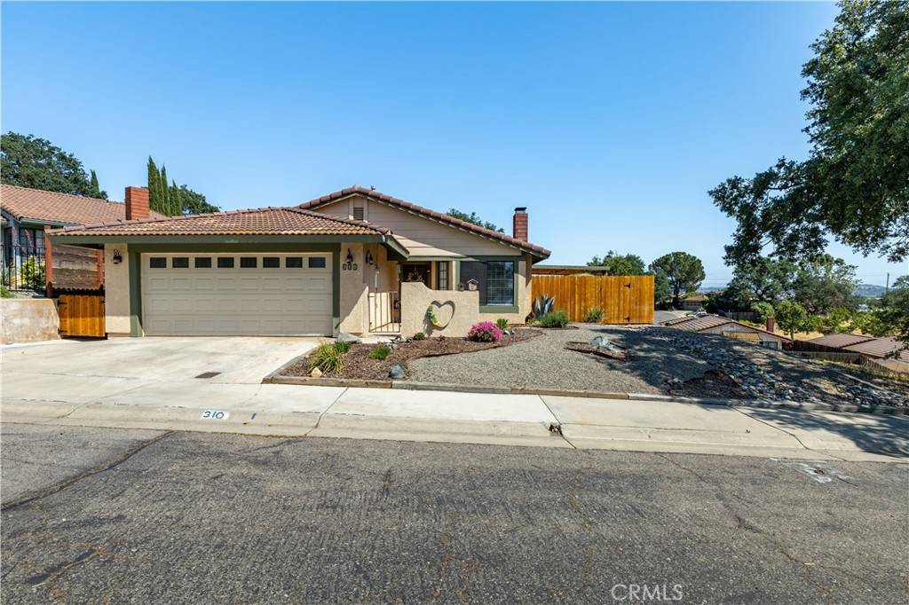 Paso Robles, CA 93446,310 Primrose LN