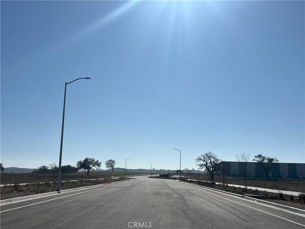 Paso Robles, CA 93446,0 Wisteria LN