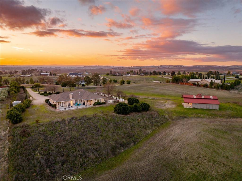 Paso Robles, CA 93446,4925 Lamplighter WAY