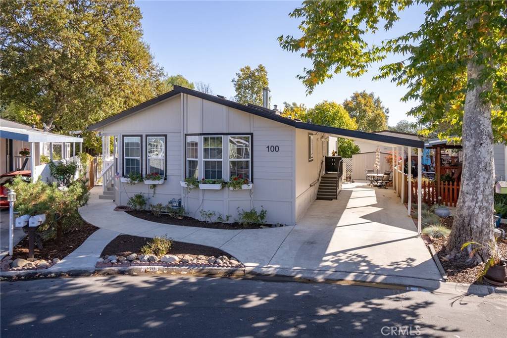 Atascadero, CA 93422,10025 El Camino Real #100