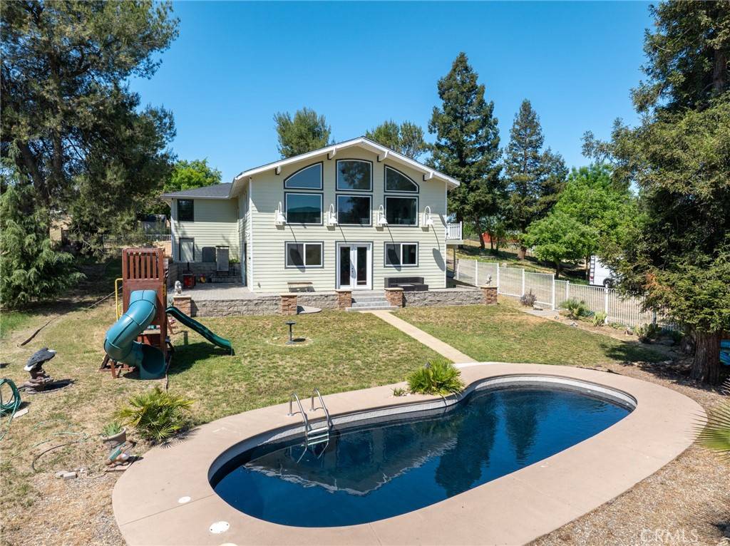 Atascadero, CA 93422,9510 Los Palos RD