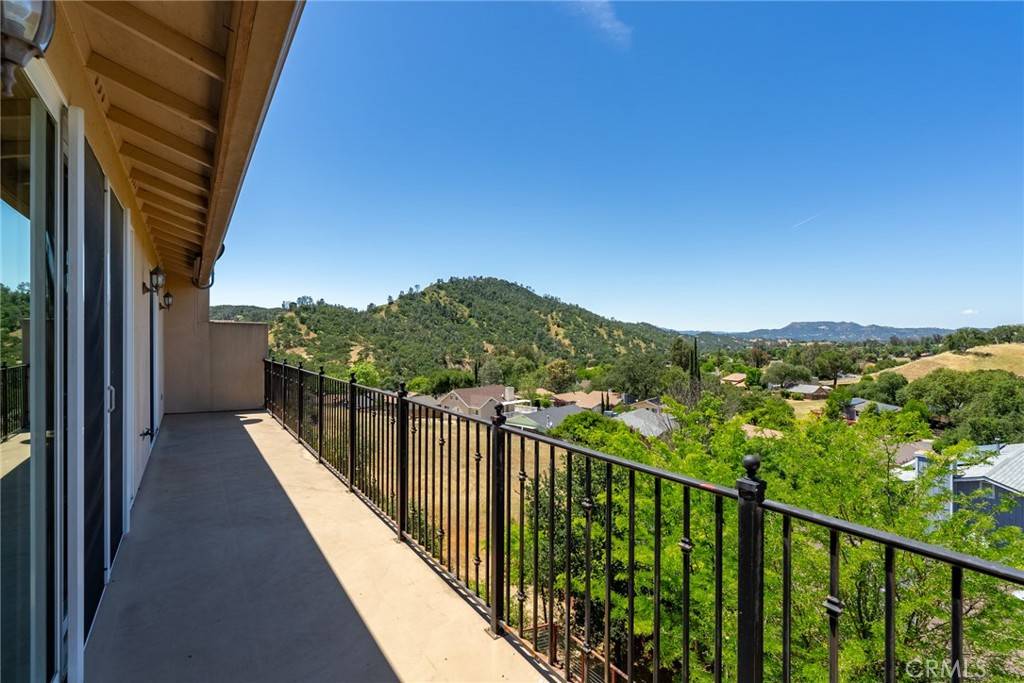 Paso Robles, CA 93446,5049 Meadow Lark LN