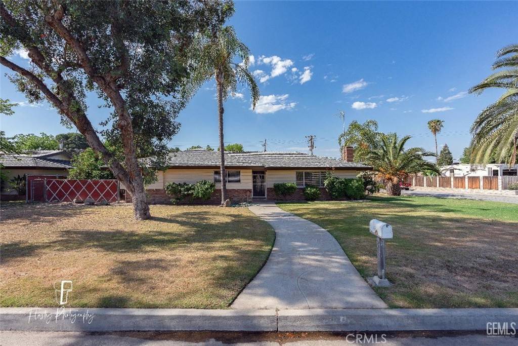 Bakersfield, CA 93308,5841 Olive DR