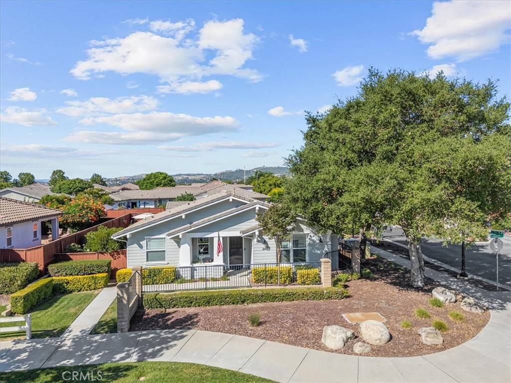 Paso Robles, CA 93446,2647 Clubhouse DR