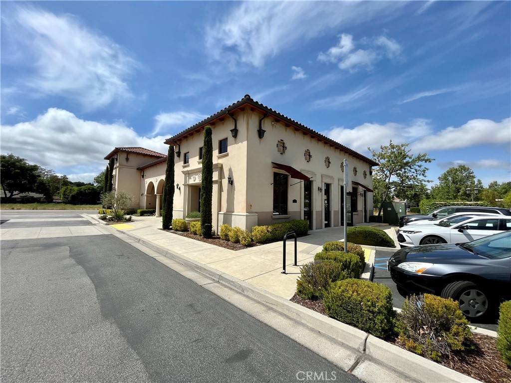 Atascadero, CA 93422,7301 Morro Road #105A&B