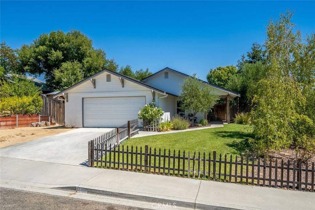 Templeton, CA 93465,80 Julie Lane