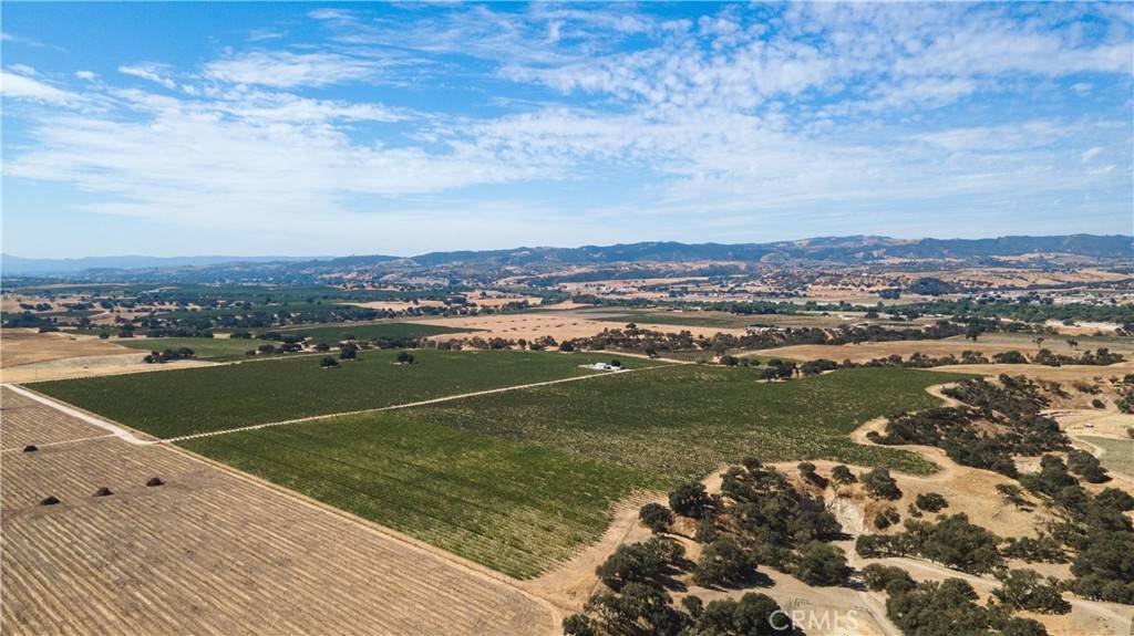 1600 Adobe Road Paso Robles, CA 93446
