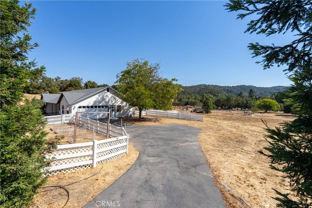 Atascadero, CA 93422,5440 Llano RD