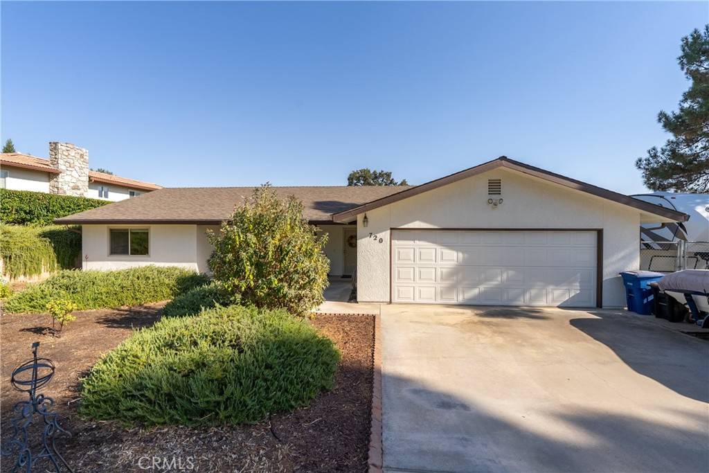 Paso Robles, CA 93446,720 N Trigo LN