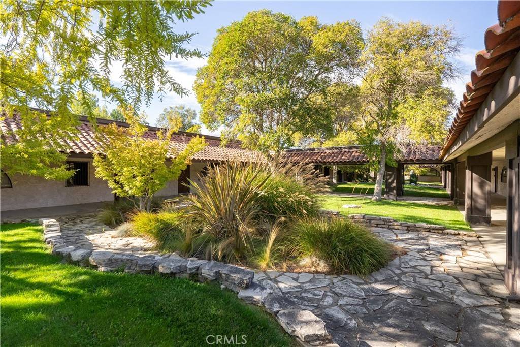 Templeton, CA 93465,1050 Las Tablas RD #2