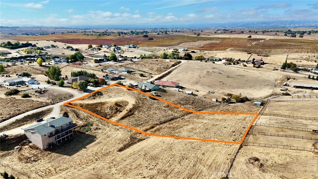 Paso Robles, CA 93446,8255 Baron WAY