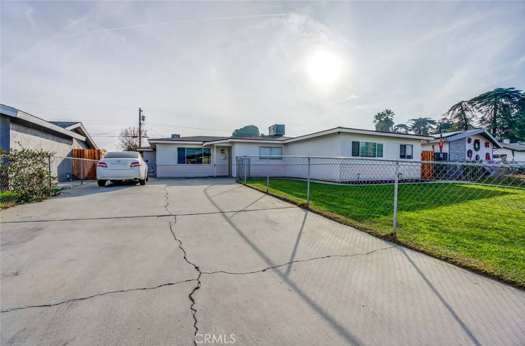 Bakersfield, CA 93309,3801 Laverne AVE