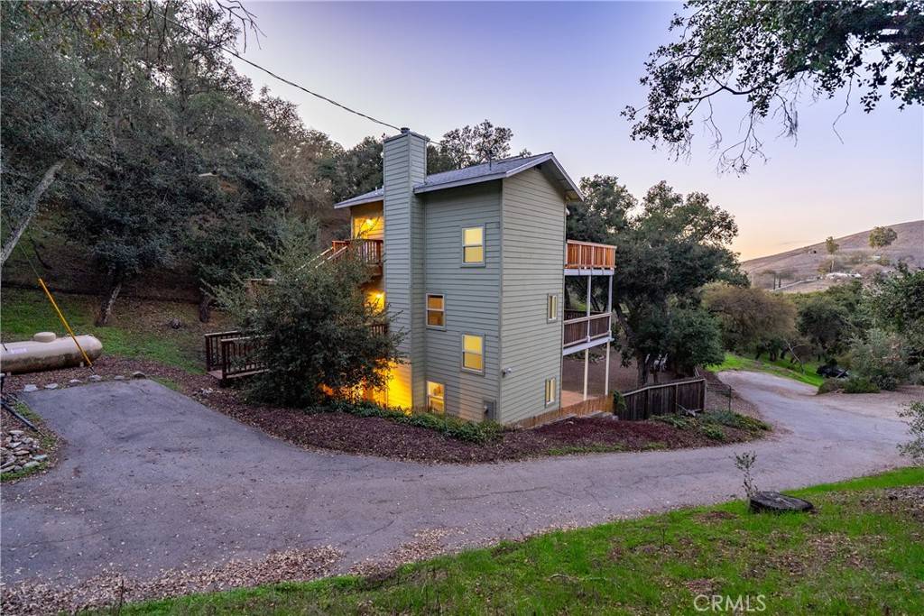 Templeton, CA 93465,3915 E Highway 41